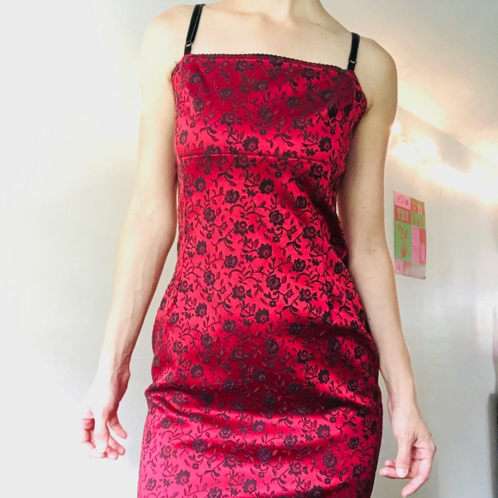 90s Silky Red Black Floral Spaghetti Strap Cocktail Party Dress Size Medium